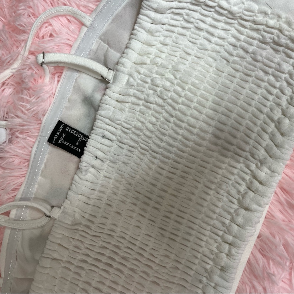 Embroided  top - Picture 3 of 3